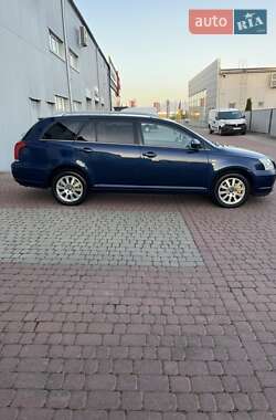 Універсал Toyota Avensis 2005 в 