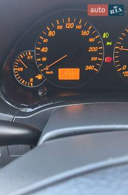 Універсал Toyota Avensis 2005 в 