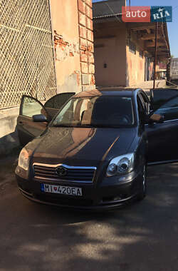 Седан Toyota Avensis 2006 в 