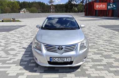 Седан Toyota Avensis 2010 в 
