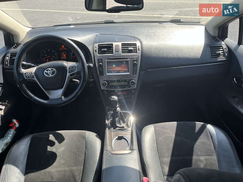 Седан Toyota Avensis 2014 в Львове фото 15 Седан Toyota Avensis 2014 в Львове
