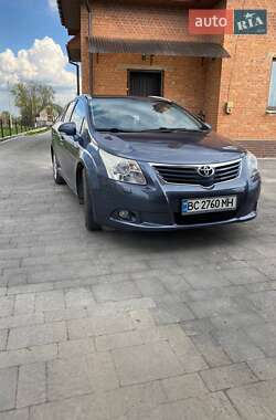 Универсал Toyota Avensis 2010 в 