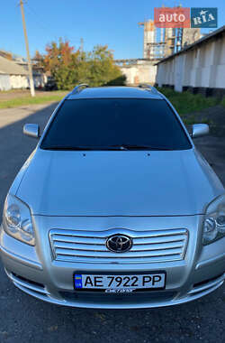 Универсал Toyota Avensis 2005 в 