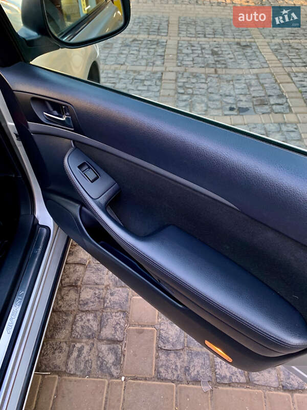 Универсал Toyota Avensis 2008 в Гайвороне