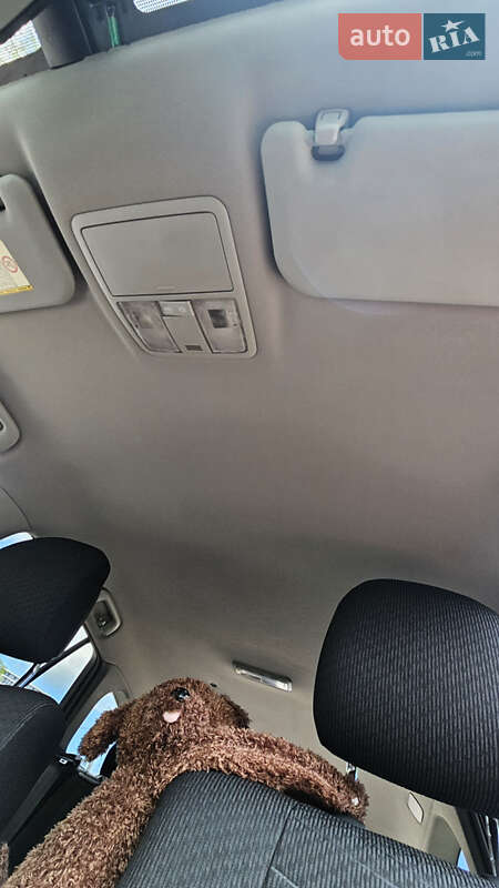 Универсал Toyota Avensis 2009 в Львове