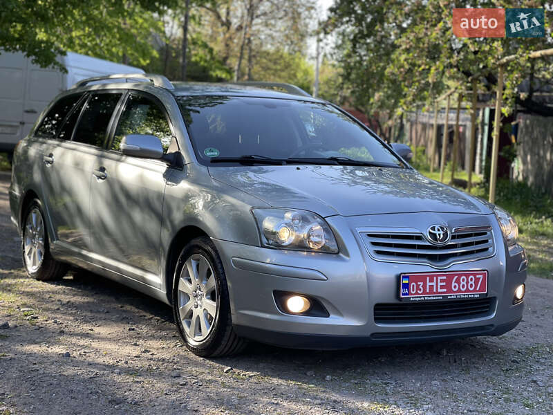 Универсал Toyota Avensis 2008 в Виннице