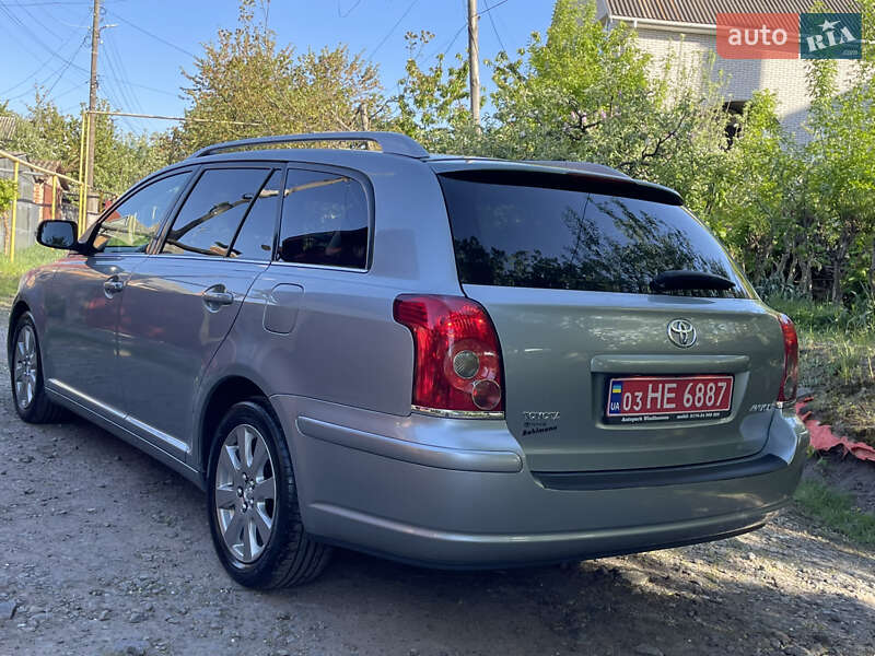 Универсал Toyota Avensis 2008 в Виннице
