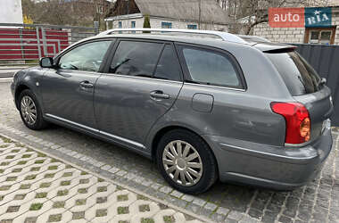 Універсал Toyota Avensis 2004 в 
