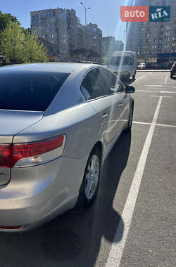 Седан Toyota Avensis 2008 в 