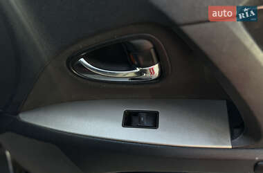 Универсал Toyota Avensis 2011 в 