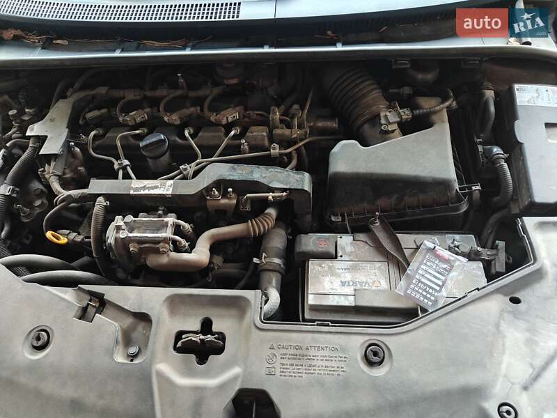 Седан Toyota Avensis 2009 в Києві