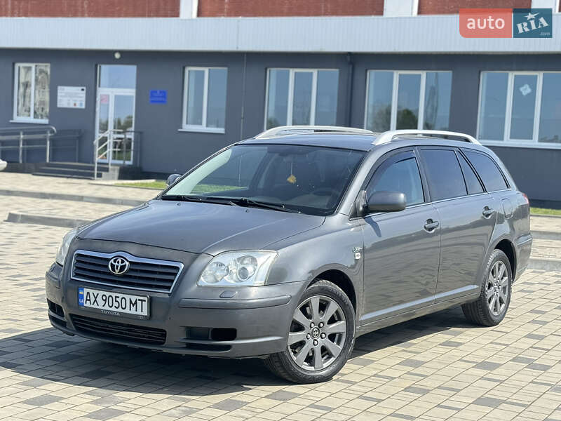 Toyota Avensis 2005