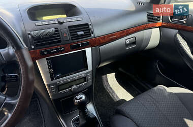 Універсал Toyota Avensis 2005 в 