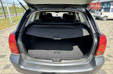 Універсал Toyota Avensis 2005 в 