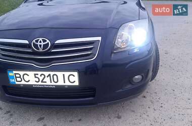 Ліфтбек Toyota Avensis 2006 в 