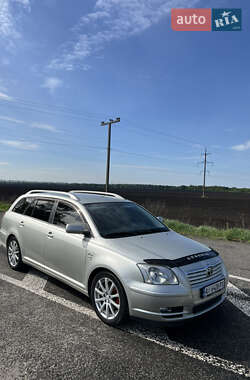 Універсал Toyota Avensis 2003 в 