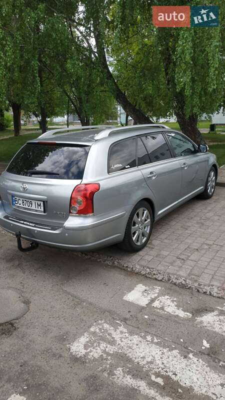 Универсал Toyota Avensis 2007 в Сокале