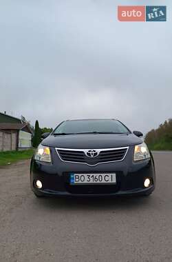 Універсал Toyota Avensis 2011 в 