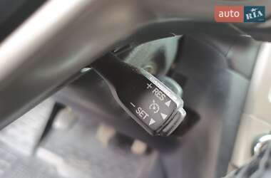 Універсал Toyota Avensis 2011 в 