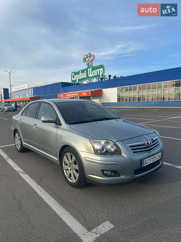 Toyota Avensis 2008