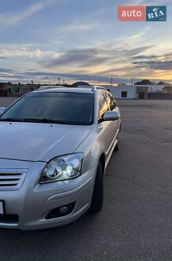 Універсал Toyota Avensis 2006 в 