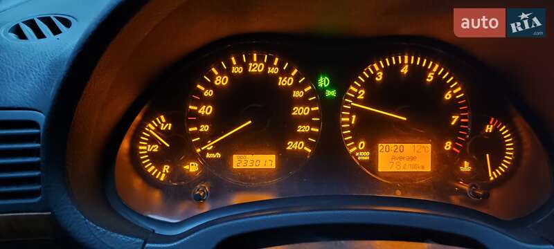 Седан Toyota Avensis 2008 в Кам'янець-Подільському