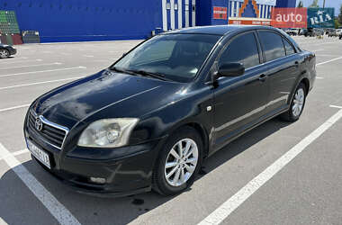 Седан Toyota Avensis 2005 в Кам'янець-Подільському