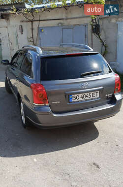 Универсал Toyota Avensis 2005 в 