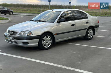 Седан Toyota Avensis 2002 в Вінниці