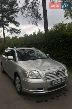 Универсал Toyota Avensis 2004 в Ужгороде