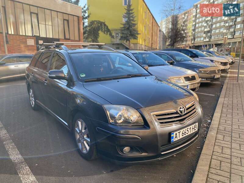 Универсал Toyota Avensis 2007 в Коломые