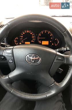 Універсал Toyota Avensis 2008 в 