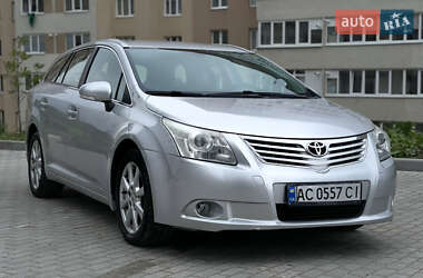Универсал Toyota Avensis 2010 в Тернополе