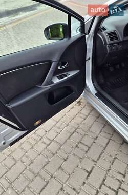 Универсал Toyota Avensis 2008 в 