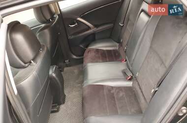 Універсал Toyota Avensis 2012 в 