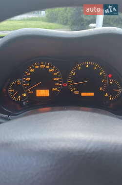 Седан Toyota Avensis 2006 в 