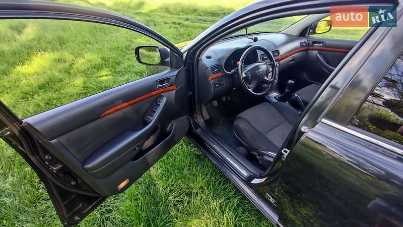 Универсал Toyota Avensis 2006 в Гайсине фото 25 Универсал Toyota Avensis 2006 в Гайсине