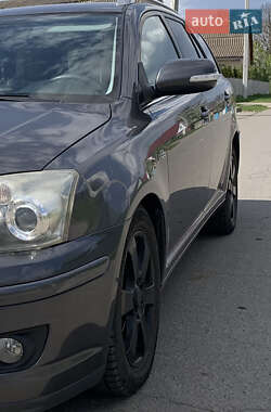Универсал Toyota Avensis 2007 в 