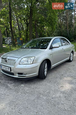 Ліфтбек Toyota Avensis 2006 в Таращі