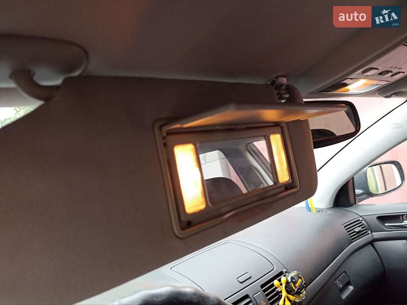 Универсал Toyota Avensis 2008 в Луцке