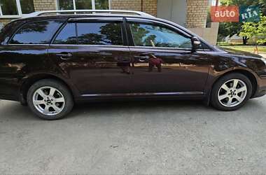 Универсал Toyota Avensis 2006 в 