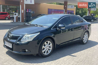 Седан Toyota Avensis 2011 в Одессе