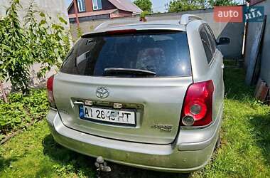 Універсал Toyota Avensis 2006 в Малині