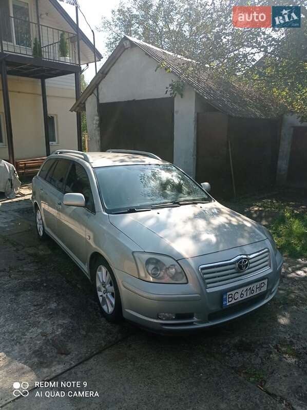 Toyota Avensis 2004