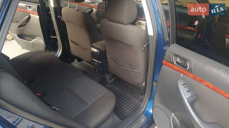 Універсал Toyota Avensis 2006 в Тячеві фото 9 Універсал Toyota Avensis 2006 в Тячеві