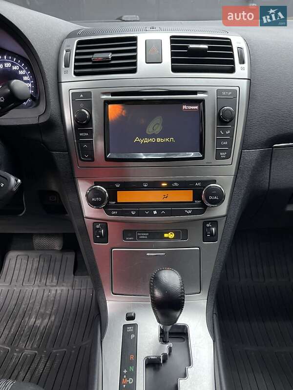 Универсал Toyota Avensis 2012 в Киеве фото 61 Универсал Toyota Avensis 2012 в Киеве