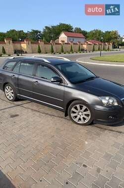 Універсал Toyota Avensis 2008 в Ізмаїлі