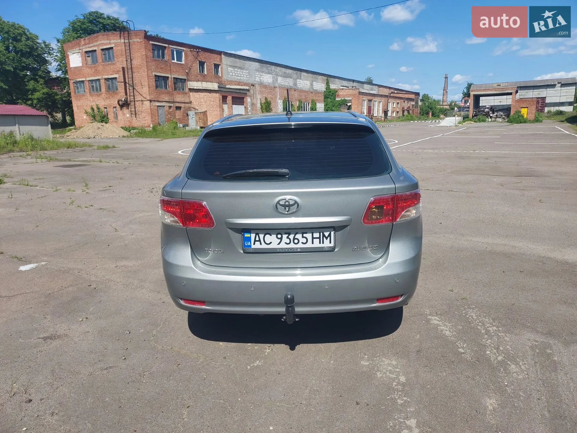 2010 Toyota Avensis - мініатюра 4