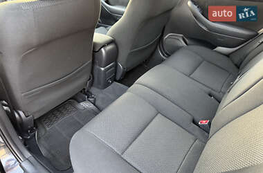 Универсал Toyota Avensis 2004 в 