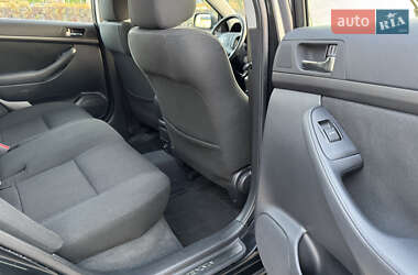 Универсал Toyota Avensis 2004 в 